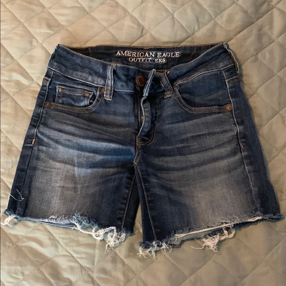 American Eagle Outfitters Blue Jean Shorts Distressed Style